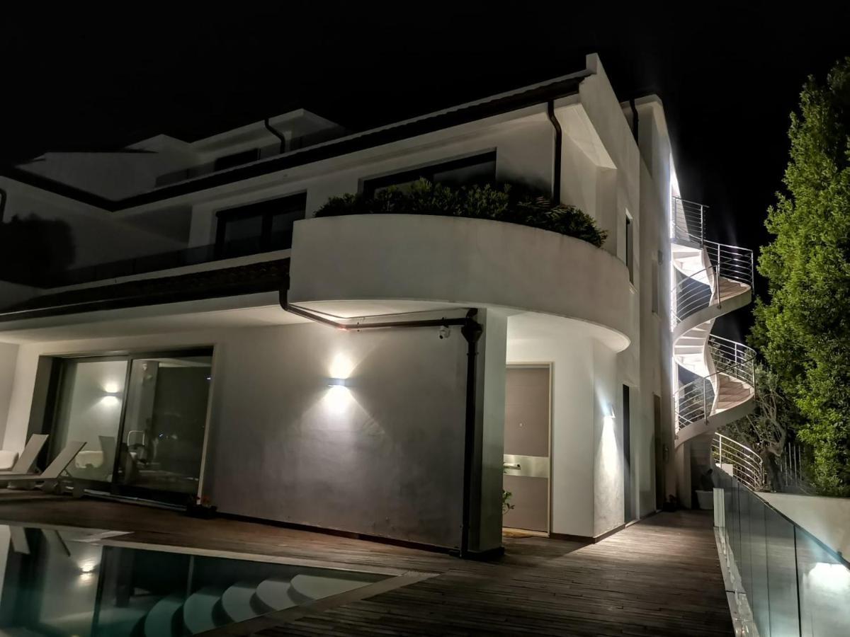 Santa Lucia Home วาสโต ภายนอก รูปภาพ